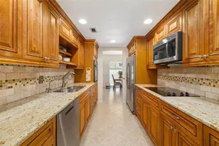302 Bryn Mawr Island, Bradenton, FL 34207 - Photo 12