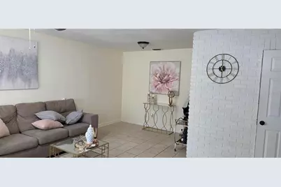 6717 Mornay Circle, Tampa, FL 33615 - Photo 6
