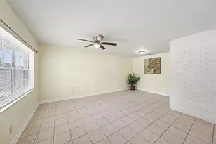 6717 Mornay Cir, Tampa, FL 33615 - Photo 10