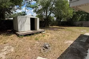2908 E Howell St, Tampa, FL 33610 - Photo 28