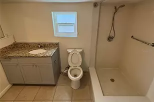2908 E Howell St, Tampa, FL 33610 - Photo 24