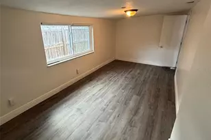 2908 E Howell St, Tampa, FL 33610 - Photo 8