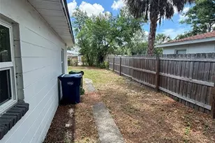 2908 E Howell St, Tampa, FL 33610 - Photo 32