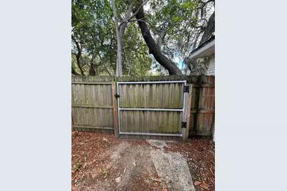 2908 E Howell Street, Tampa, FL 33610 - Photo 30