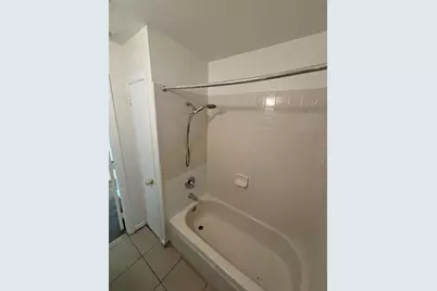 2908 E Howell Street, Tampa, FL 33610 - Photo 20