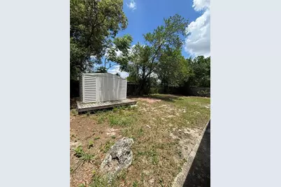 2908 E Howell Street, Tampa, FL 33610 - Photo 28