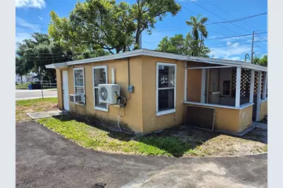 5680 28th Street N #D1, Saint Petersburg, FL 33714 - Photo 8