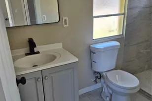 5680 28th St N, Saint Petersburg, FL 33714 - Photo 6