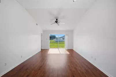 13307 Ashbark Court, Riverview, FL 33579 - Photo 8