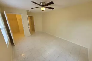 36321 Stonewood Ln, Zephyrhills, FL 33541 - Photo 28