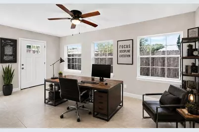 7606 Leon Avenue, Tampa, FL 33637 - Photo 4