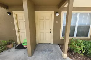 36106 Lake Chase Blvd, Zephyrhills, FL 33541 - Photo 2