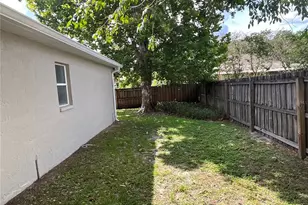 26815 Roseann Pl, Lutz, FL 33559 - Photo 34