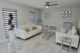 7002 Danewood Ct, Tampa, FL 33615 - Photo 2