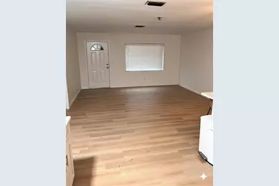 6016 18th Street NE, Saint Petersburg, FL 33703 - Photo 8