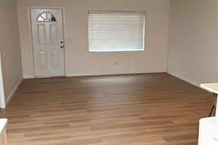 6016 18th St NE, Saint Petersburg, FL 33703 - Photo 8
