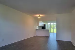4880 Locust St NE, Saint Petersburg, FL 33703 - Photo 18