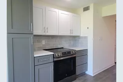4880 Locust St. NE #136, Saint Petersburg, FL 33703 - Photo 22