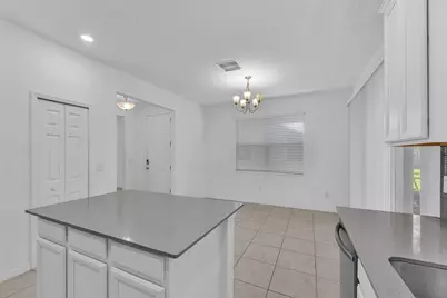 5741 Spotted Harrier Way, Lithia, FL 33547 - Photo 10