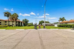1807 Hammock Pine Blvd, Clearwater, FL 33761 - Photo 34