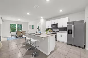 505 Lady Irelyn Ct, Deland, FL 32724 - Photo 4