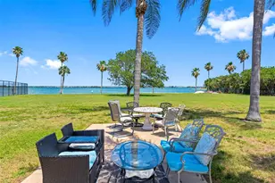 1 Gateshead Dr, Dunedin, FL 34698 - Photo 28