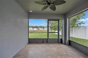 7056 Gideon Cir, Zephyrhills, FL 33541 - Photo 30