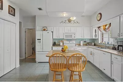 6634 Northlake Drive, Zephyrhills, FL 33542 - Photo 22