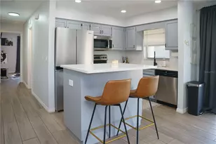 6552 S West Shore Circle, Tampa, FL 33616 - Photo 4