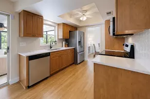 7410 13th Ave W, Bradenton, FL 34209 - Photo 10