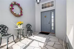 2042 Prestancia Ln, Sun City Center, FL 33573 - Photo 8