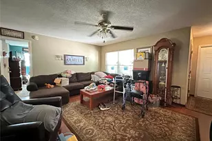 2306 Lincoln Ct, Brandon, FL 33510 - Photo 6