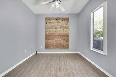 300 Hampshire Avenue, Spring Hill, FL 34606 - Photo 20