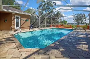 300 Hampshire Ave, Spring Hill, FL 34606 - Photo 30