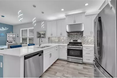 4844 Avila Lakes Drive, Wimauma, FL 33598 - Photo 10