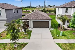 31536 Barrel Wave Way, Wesley Chapel, FL 33545 - Photo 1