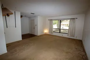 1363 Corner Oaks Dr, Brandon, FL 33510 - Photo 12