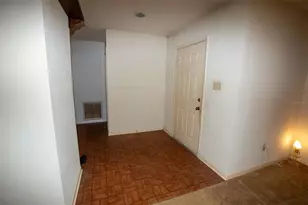 1363 Corner Oaks Dr, Brandon, FL 33510 - Photo 4