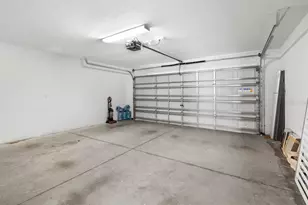 6823 King Crk Dr, Sun City Center, FL 33573 - Photo 26