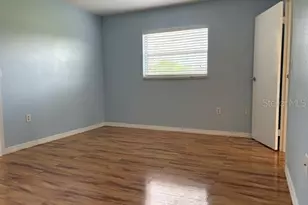 301 Andover Pl S, Sun City Center, FL 33573 - Photo 16