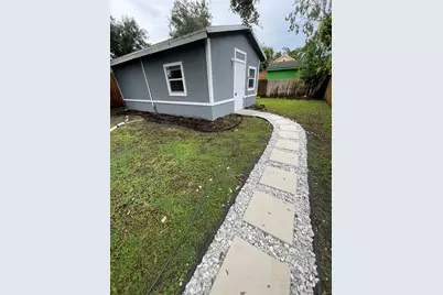3419 19th Street E #Back ADU, Bradenton, FL 34208 - Photo 2