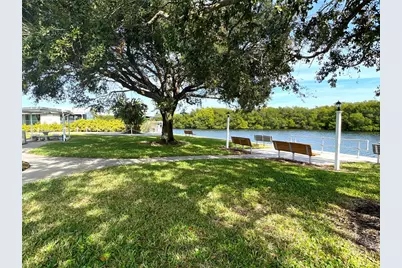 124 Americana Court NE #214, Saint Petersburg, FL 33702 - Photo 32