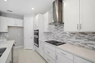 9107 Rally Spring Loop, Wesley Chapel, FL 33545 - Photo 16
