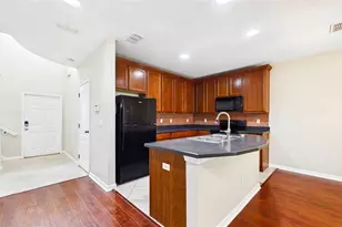 13128 Logan Captiva Ln, Gibsonton, FL 33534 - Photo 10