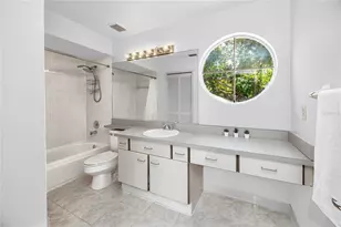 2566 W Brook Ln, Clearwater, FL 33761 - Photo 16