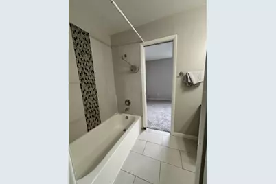 12710 Raeburn Way, Tampa, FL 33624 - Photo 14