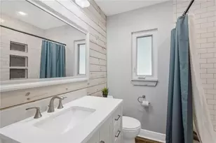 1306 30th St W, Bradenton, FL 34205 - Photo 16