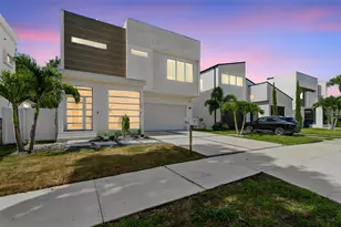1314 1/2 W Lemon St, Tampa, FL 33606 - Photo 2