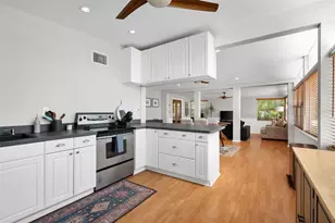 6800 Onyx Dr N, Saint Petersburg, FL 33702 - Photo 18