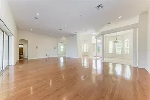 5605 Lake Paddock Cir, Parrish, FL 34219 - Photo 6
